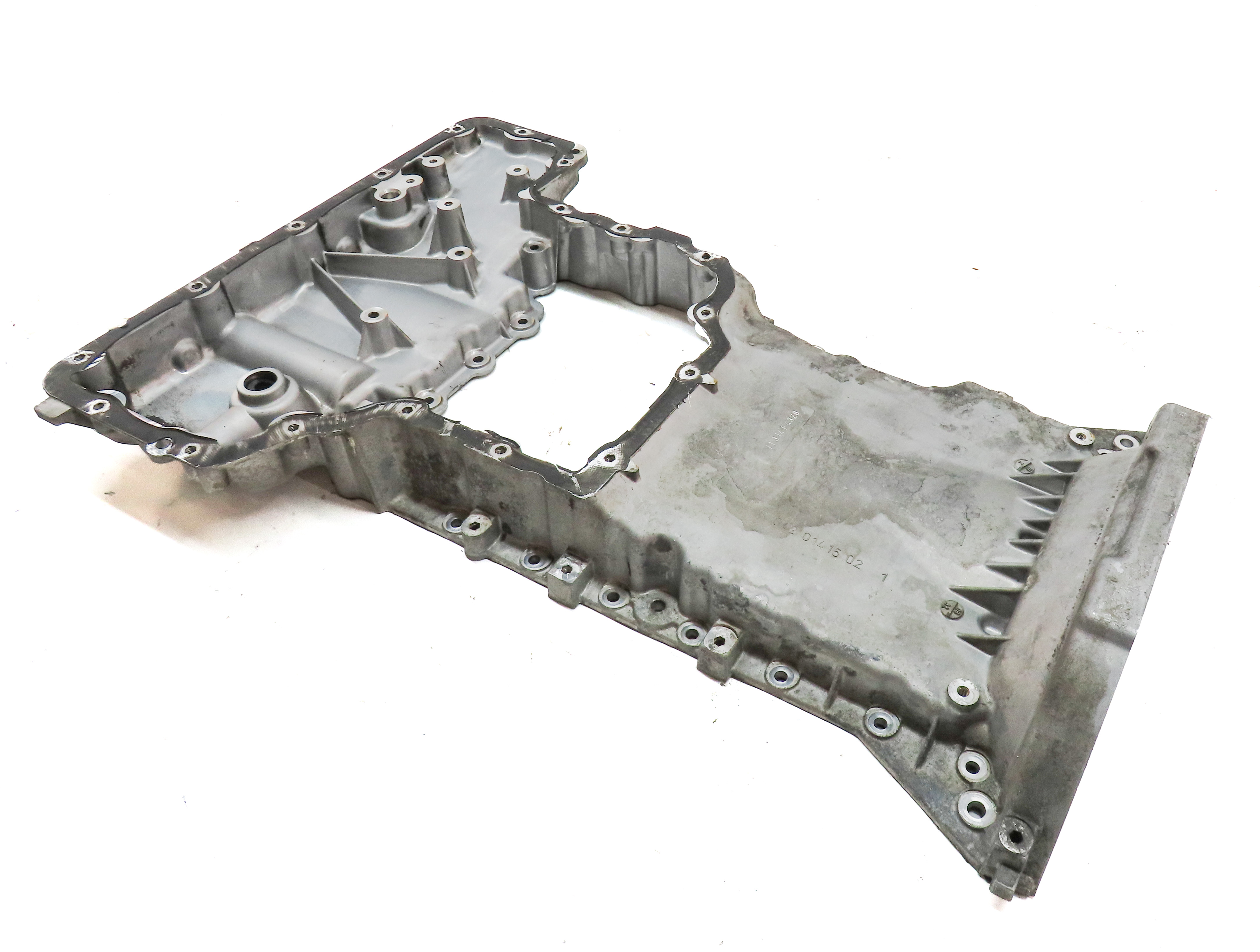 07-11 MERCEDES GL320 GL350 ML320 ML350 R350 3.0L DIESEL UPPER ENGINE OIL PAN — exact item pictured